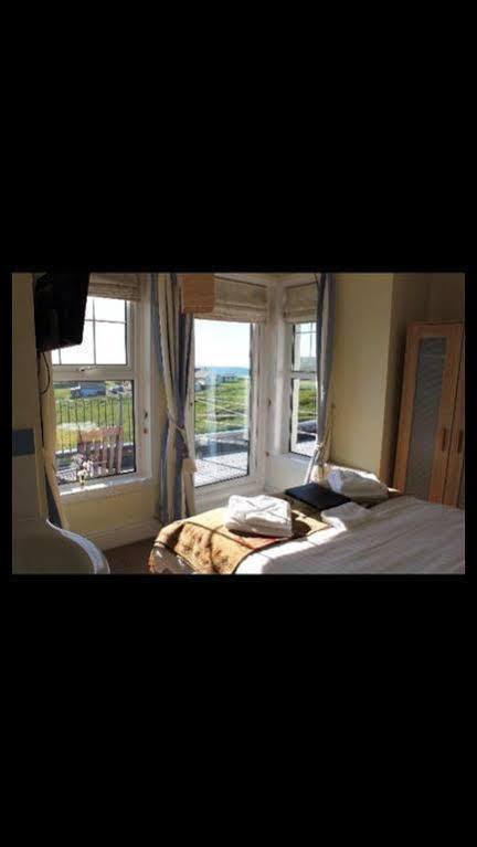 The Bay View Inn Bude Bagian luar foto